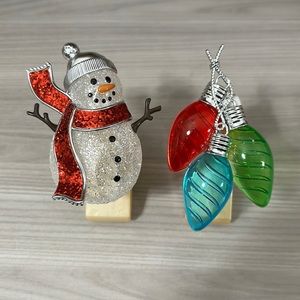 Two Bath & Body works wallflower plugs - holiday